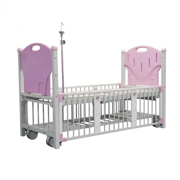 Camas de hospital pediátrico