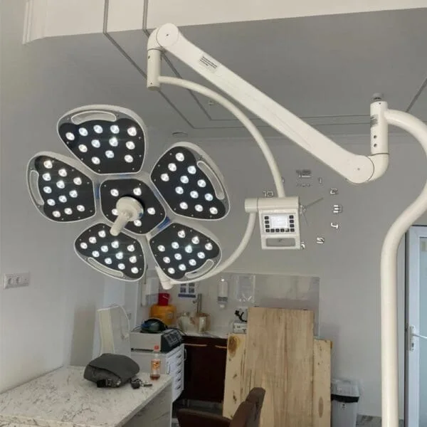 Luxury 5+3 Surgical Operating Lamp - Imagem 3